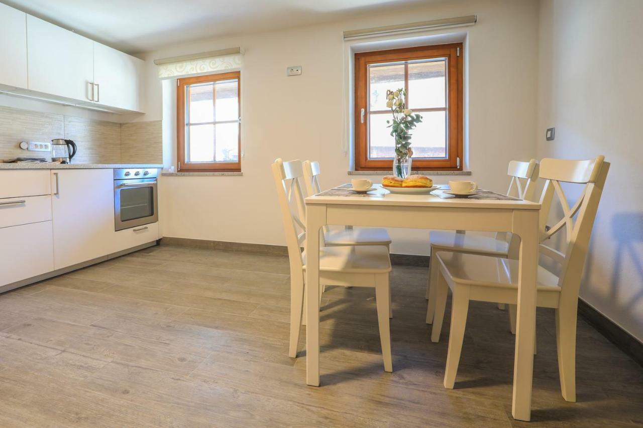 Apartmaji Tina 지고르니예 고르예 외부 사진