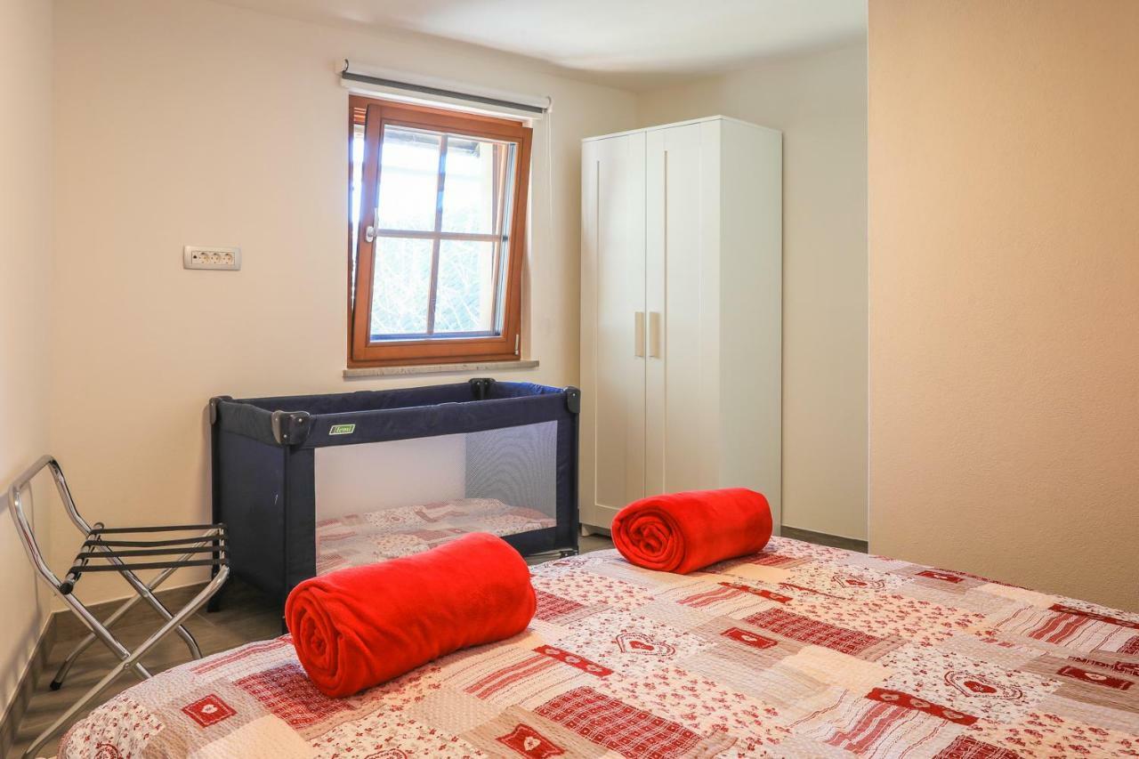 Apartmaji Tina 지고르니예 고르예 외부 사진